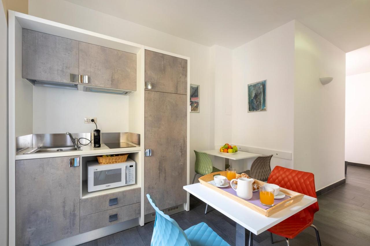 La Riviere Guesthouse Trastevere ローマ エクステリア 写真